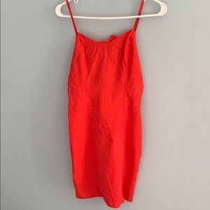 Linen red mini dress with bow in the back